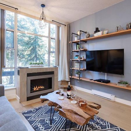 Glacier Lodge Premiere Suite Whistler Eksteriør billede